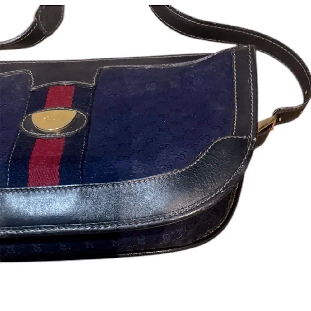 Gucci Vintage Navy Blue Canvas & Leather Sherry Line Messenger Bag Monogram Auth